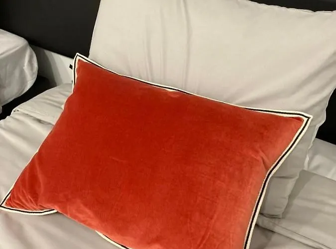 Villa Queen - - Lourinha *